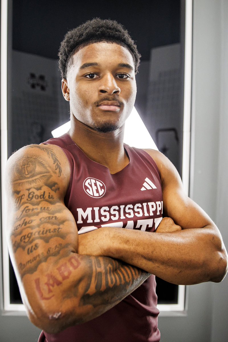 ZionWilliams13_'s tweet photo. Big thank you to Mississippi State for an amazing weekend. Truly grateful for the opportunity to experience the program, meet the coaches and athletes, and see what Hail State is all about.
 Appreciate the hospitality and the love throughout the visit. The future is looking bright in Starkville. 🐶⚡️

#HailState #OfficialVisit #MississippiState #TrackAndField #Recruiting #uncomitted