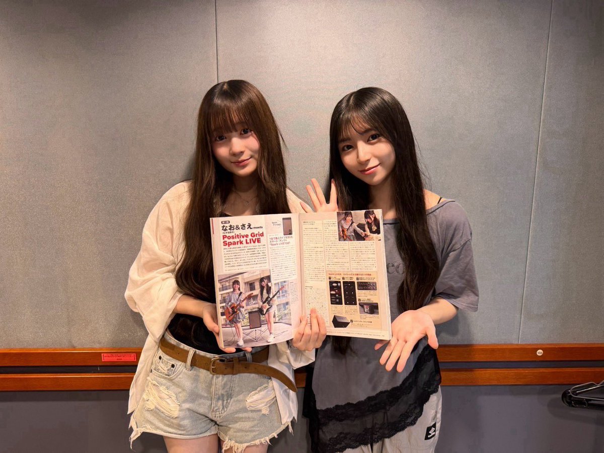 _negiton's tweet photo. <News>

ギター・マガジン2026年10月号

"ねぎ塩豚丼 meets Positive Grid Spark LIVE"

の特集コーナーに先月に引き続き、Gt.Voなお,Gt.Choさえのインタビューが掲載されてます！
是非手に取って見て下さい！🐷

 #ねぎ塩豚丼  #ギターマガジン https://t.co/yDfwmjsr2k