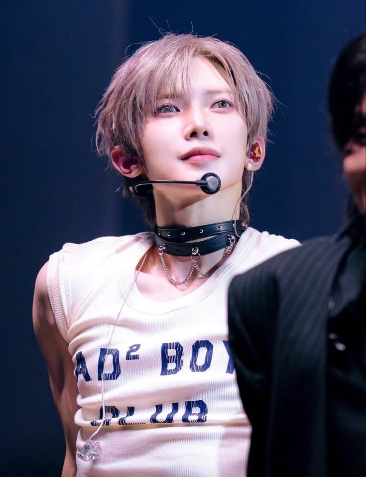 suhuiling8's tweet photo. My favorite look from this comeback.

#에이티즈 #ATEEZ #여상 #ヨサン #YEOSANG https://t.co/mUVpnIooGG
