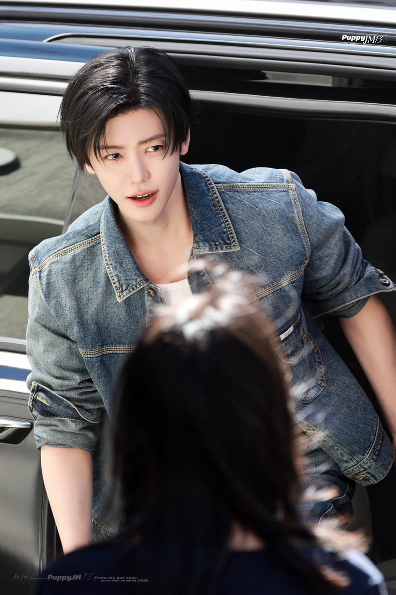 dojupiter13's tweet photo. デニムがめっちゃ似合うななちゃん👖🐖🐈🥹

JAEMIN FOR LEE 101 
#JAEMINxLee101Anniversary
#JAEMINxLeeJeans https://t.co/GhgUOEUdIK