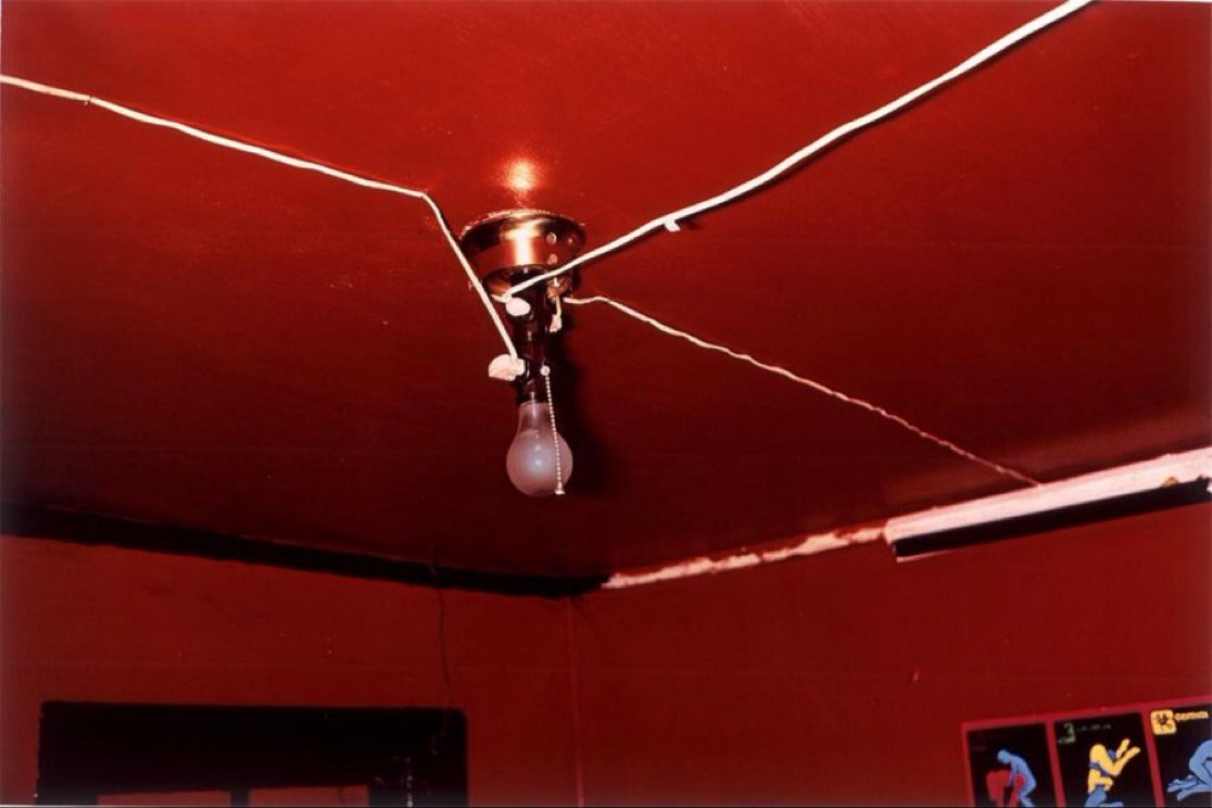 BillPourquoimec's tweet photo. William Eggleston, The Red Celling, Greenwood, Mississippi, 1973 https://t.co/m2GSowDBQW