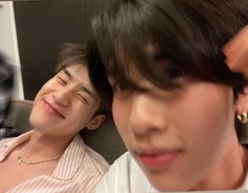 daokluen's tweet photo. dunk's besties are here 🥹🥹🥹

WISH DUNK ALL THE BEST
#AllTheBestDunk26 https://t.co/qyxibBY5gG