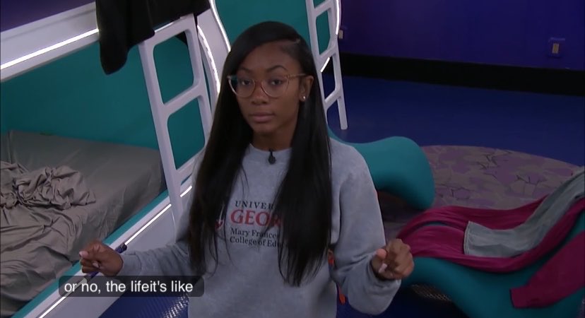 YungHotEbonie's tweet photo. Braids, fro, or a deep side part, Taylor Brown is just a bad bitch. Like???
It’s all there. #BB28 https://t.co/SecrlzMYFM