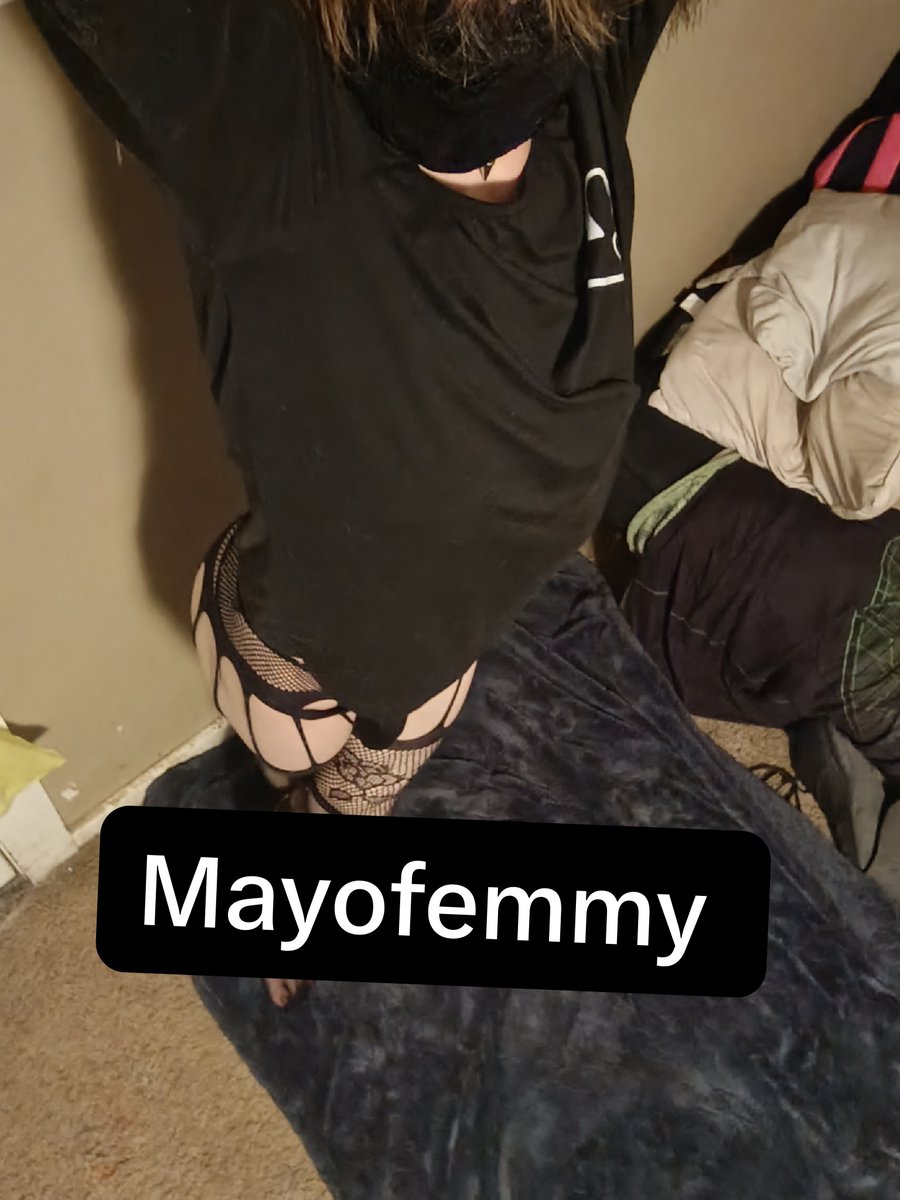 mayofemmy's tweet photo. Heyyyy just some photo dumb

#femboy #twink #gay https://t.co/dsOw56729J