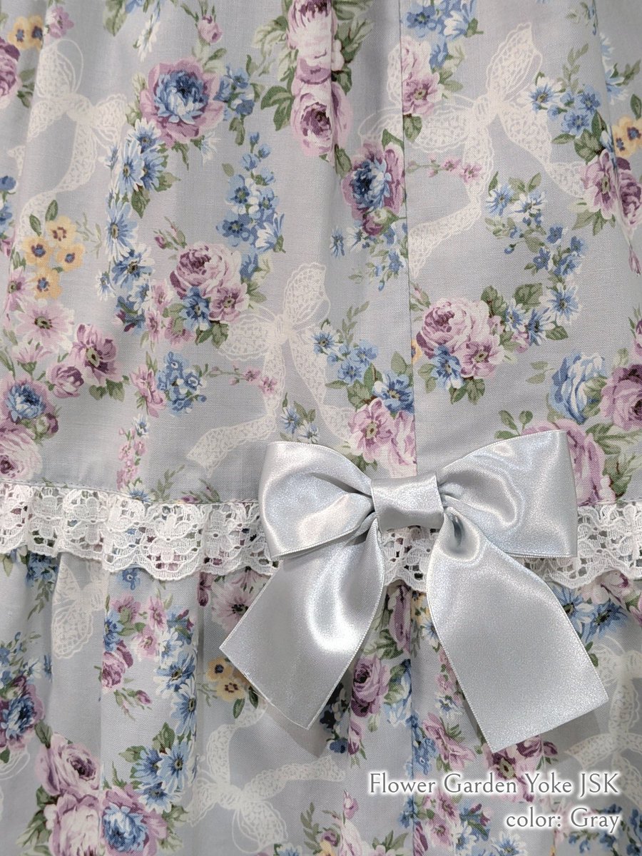 MetamorphoseEng's tweet photo. 💗🌼Pre-Order Now🌼💗
Flower Garden Yoke JSK
https://t.co/4NcgfvmdgP

- Yoke JSK
- Brimmed Headdress

colors: Pink, Saxe Blue, Yellow, Gray

*Limited quantity
#floral #floraldress
#metamorphose #mtdf #Lolitafashion https://t.co/Sv0vcuZDBt