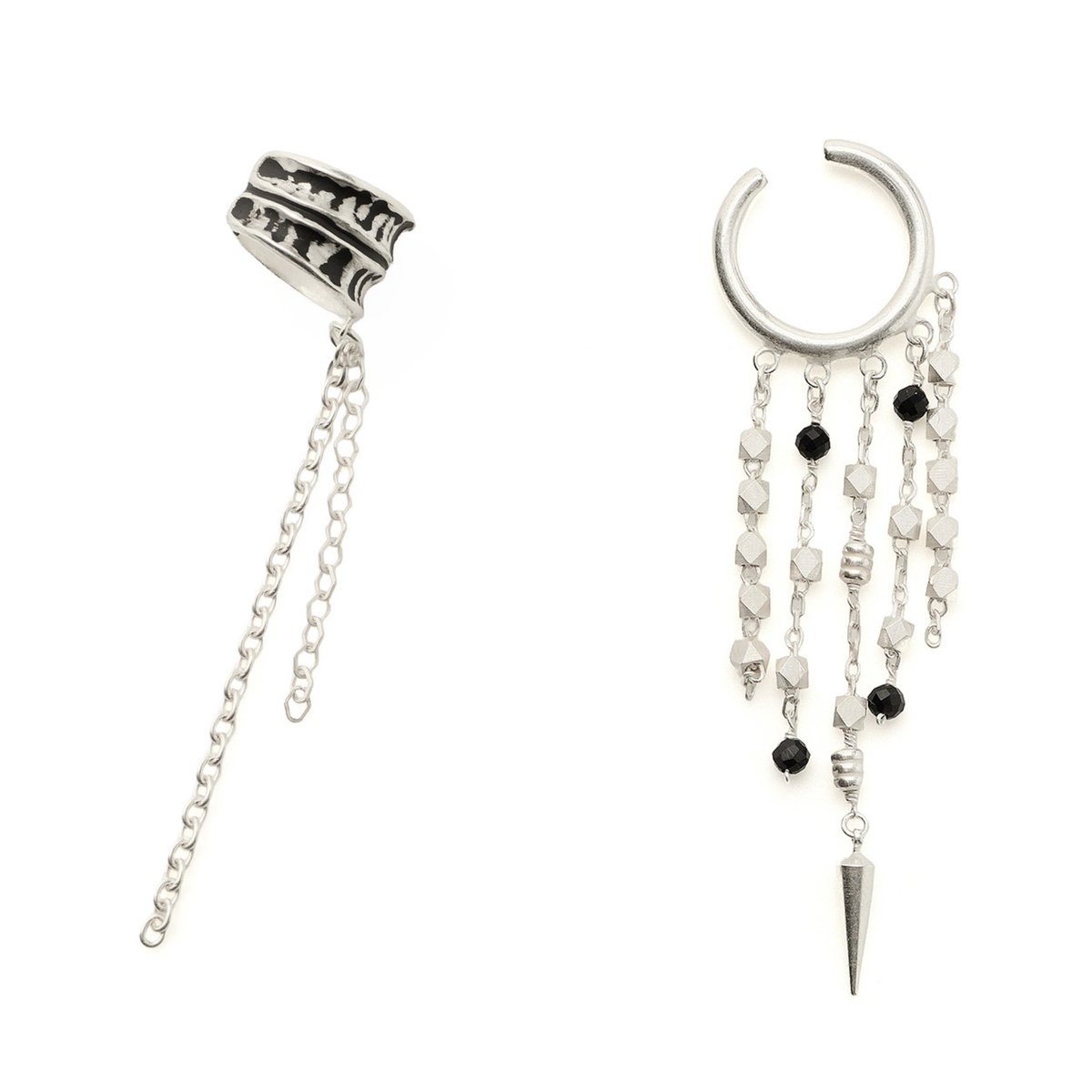 syte_etys's tweet photo. 【NEW IN】S’YTE 26AW
Oct.1:Release
Available now
シャギー感のある立体的な柄が浮かび上がるニット。
クラシックな輪郭に、異素材とクラフトの表情を重ねて。
公式オンラインストア
THE SHOP YOHJI YAMAMOTOへは
下記リンク🔗から
https://t.co/Z1IIYXeuS8
#syte #26AW #woolgabardine #crow #appliqué
————————————————————
▼展開店舗
THE SHOP YOHJI YAMAMOTO
S’YTE 渋谷PARCO
WILDSIDE YOHJI YAMAMOTO OSAKA
WILDSIDE YOHJI YAMAMOTO HARAJUKU
Ground Y 名古屋PARCO
Ground Y + S’YTE 札幌PARCO