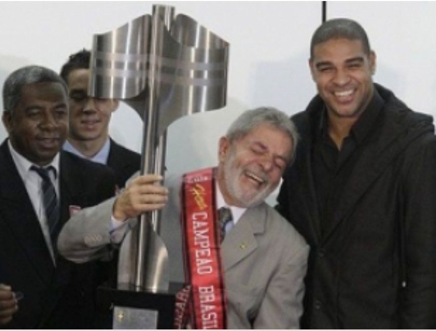 PodSetorNorte's tweet photo. Chegou Outubro.

O mês do Tetra.

Tetra que veio com o 13, em 25.
13 que virá com o Tetra, em 26. https://t.co/U60be41VsR