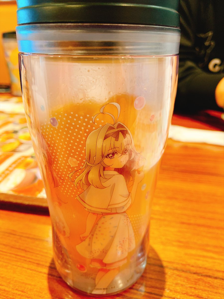 BBTengoku's tweet photo. コラボめにう

タンブラー付きドリンク　キュアット解決！スッキリオレンジマンゴー

マンゴーのゴロッとした果肉が入っててうんまい(о´∀`о)

るるかのチキンステーキプレート〜フロマージュソースがけ〜

これね、��直全く期待してなかったんだけど

ソースがめちゃうま！！(´⊙ω⊙`)マジおすすめ！ https://t.co/rG4MOj7WNR