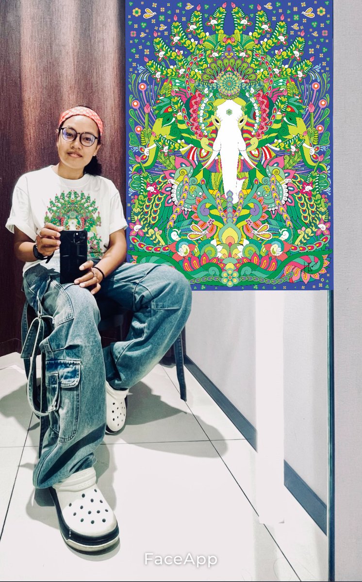jessyanart's tweet photo. My artwork and my T-shirt https://t.co/TjDFbO012h