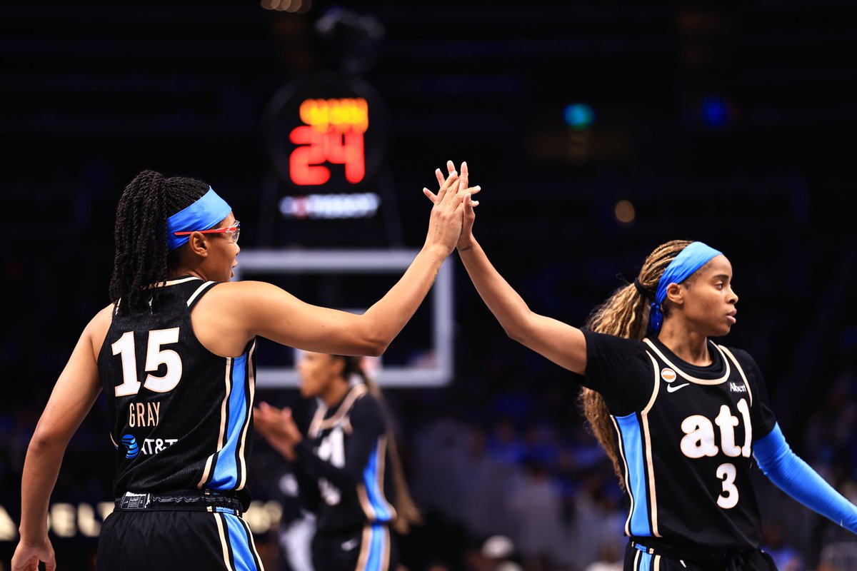 WNBA's tweet photo. "I just love playing with JC...I'm so proud of her" -Lish on Jordin 🥹 

Allisha Gray takes time post-dub to speak on how big Jordin Canada came up tonight in their 2-0 defeat in the First Round over the Mystics.

Canada in Game 2:
19 PTS | 11 AST | 7 REB | 4 3PM | 3 STL

2026 WNBA Playoffs presented by Google Pixel | @madebygoogle