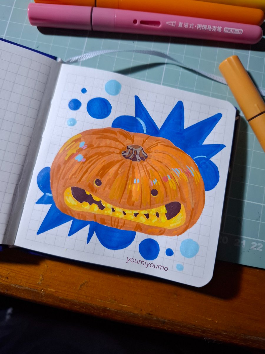 youmiyoumo's tweet photo. IT'S WEEN!! #Halloween https://t.co/dpPQ4Wi8TH