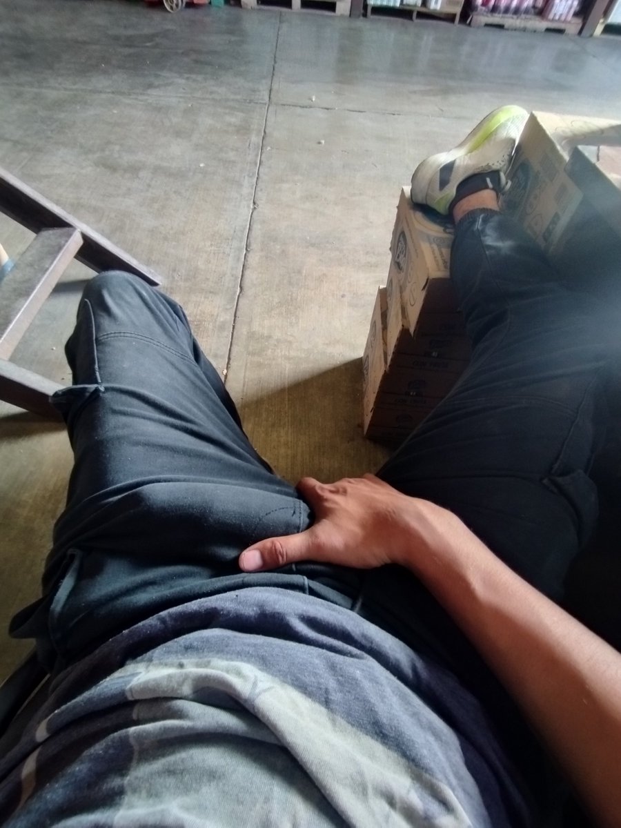 Saul3426's tweet photo. Así en el trabajo https://t.co/dLjlk0A556