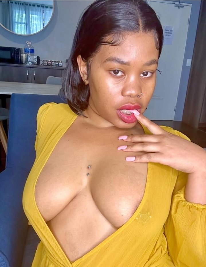 mckeeljane's tweet photo. Who’s got a good meetup idea? I’m listening 👀😂 
DM on ..+13216211860

#Texas #McAllen #Amarillo #latino #Dallas #Austin #Lubbock #Oddesa #Frisco #Houston #Alamo #Garland  
#SanAntonio #Denton https://t.co/Aidzpqzq1S