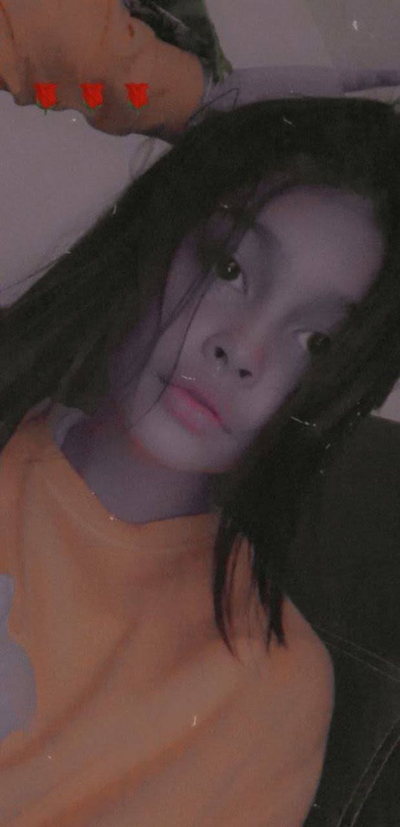 Sarayrdfv's tweet photo. Hi, nice to meet you, I'm Sara, and you? You follow me🫠 https://t.co/YqmlOEUGAp
