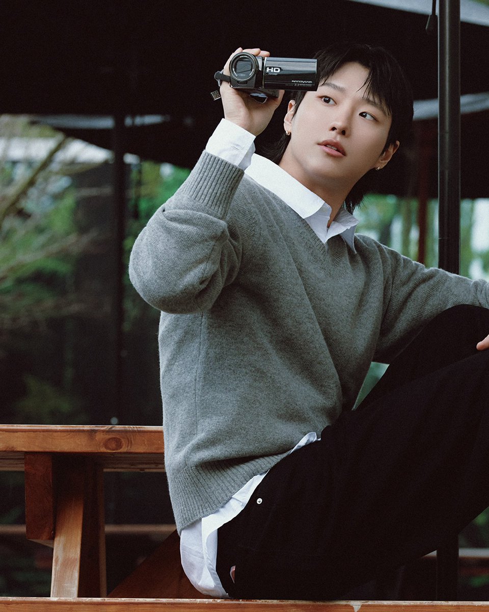 moodzic_dnwm's tweet photo. 261001 fila_korea IG POST

WOODZ with NEW HAREPIN💚

#WOODZ #우즈 #조승연 #FILA https://t.co/Fwc5IpRH4c
