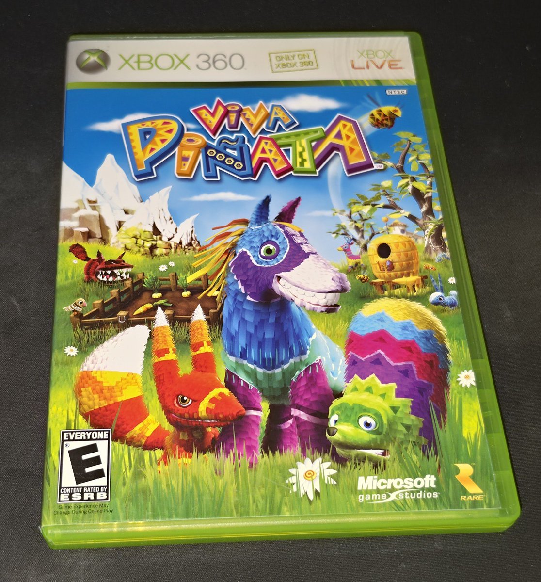 eastretrogamer's tweet photo. Viva Pinata for the Xbox 360. 🦜

#retro #retrogame #retrogames #retrogamer #retrogamers #retrogaming #retrogaminglife #game #games #gamer #gamers #gaming #gaminglife #videogame #videogames #videogamer #microsoft #xbox #xbox360 #xboxone #xboxseriesx #Xboxoriginal #xboxstreamer #xboxseriesxgames #xbox360games #complete #growing #gettingthere #vivapinata #growingcollection