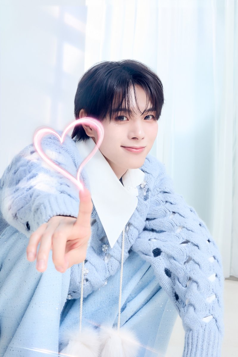 official_DXTEEN's tweet photo. ARTIST PHOTO ⋆⸜ HEART ver. ⸝⋆
#福田歩汰 #AYUTA

DXTEEN 8TH SINGLE "相思想愛"
2026.12.09(Wed) RELEASE💗

#DXTEEN #DXTN #FUKUDAAYUTA
#DXTEEN_相思想愛 https://t.co/ZfI86nOhQW