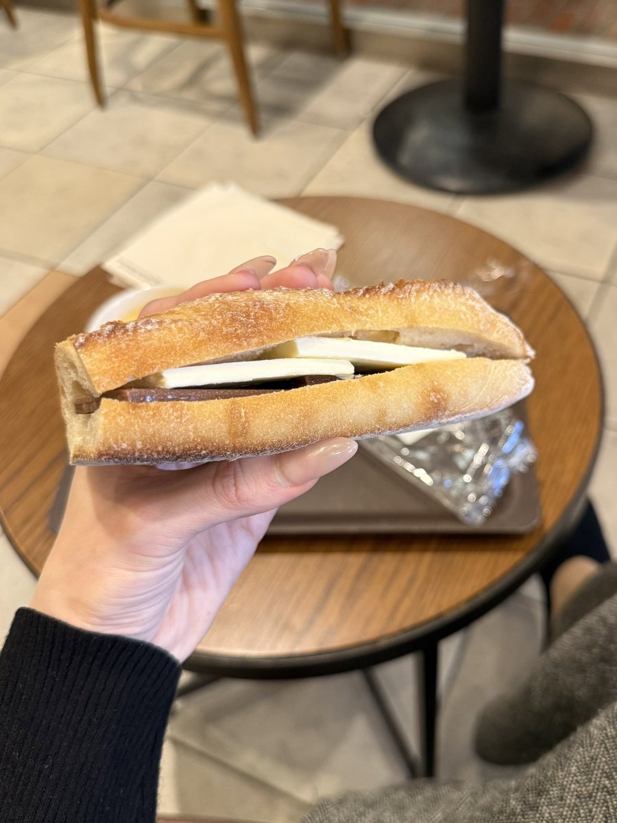 mypcn_'s tweet photo. これやばすぎる絶対食べた方がいい😭😭神の食べ物すぎる😭😭 https://t.co/S9bAaF346g