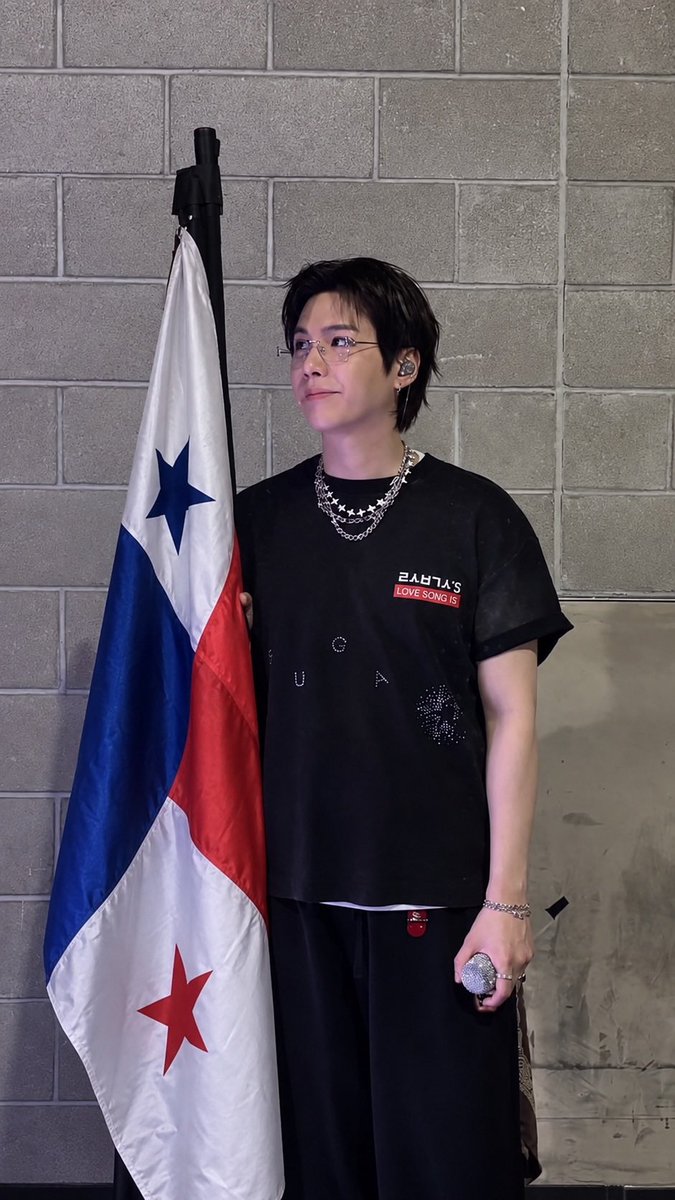koookttae's tweet photo. El stream siempre será importante si los queremos en Panamá 🙏🏻 https://t.co/0291ulNLH8