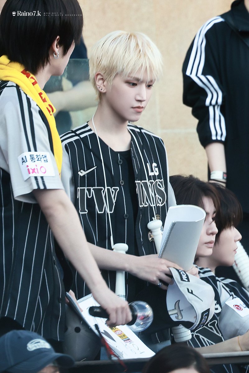 DRain_1022's tweet photo. 【260624】⚾️

#RIWOO #리우 
#BOYNEXTDOOR #보이넥스트도어 https://t.co/Z3SRLuPvXK