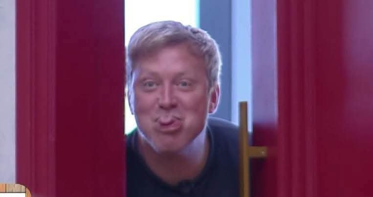 JeffPepechm's tweet photo. @canalantenados Essa mulher é uma cobra #foratina #afazenda 💩💩💩💩💩🖕🏿🖕🏿🖕🏿🤬 https://t.co/d2EZBmvq5d