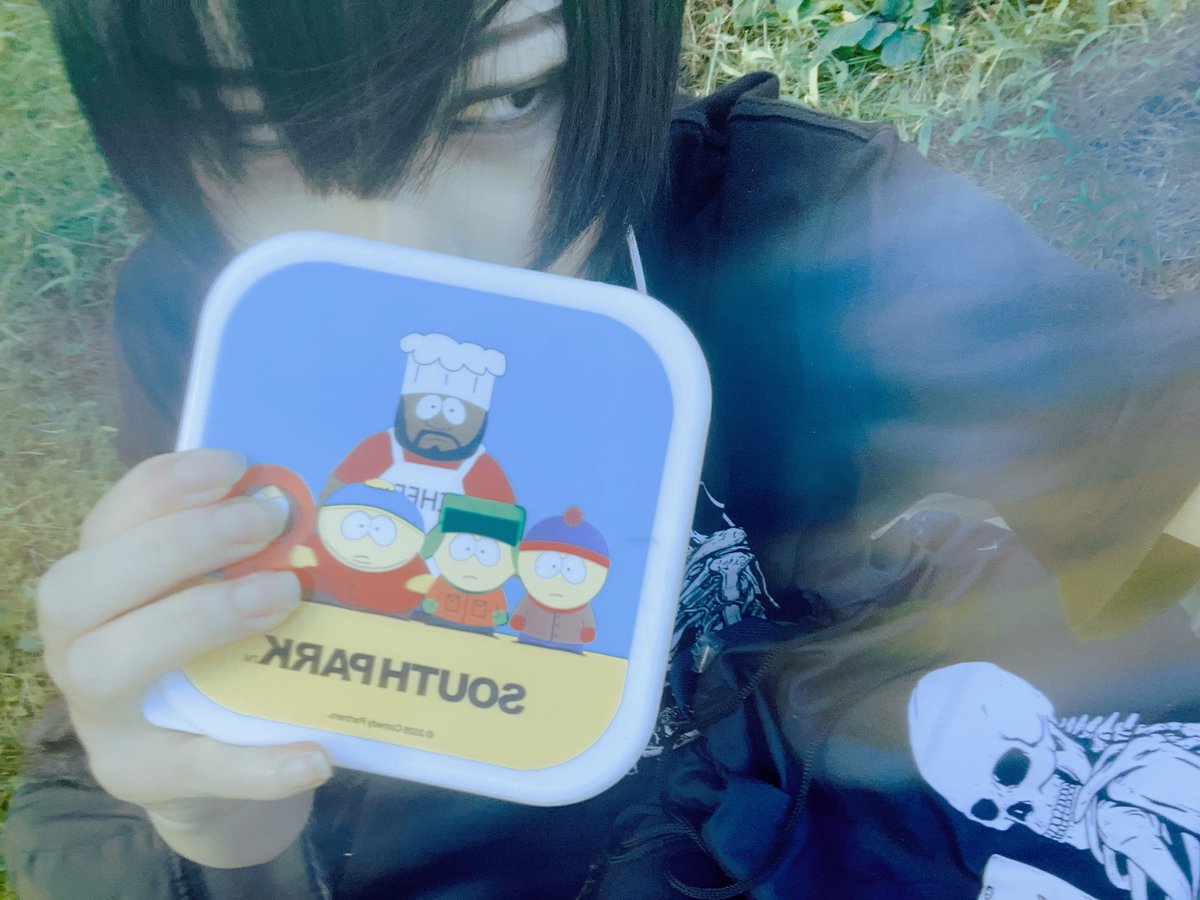 7uvueg's tweet photo. My lunch box
#emo https://t.co/eEOqkqNBNQ