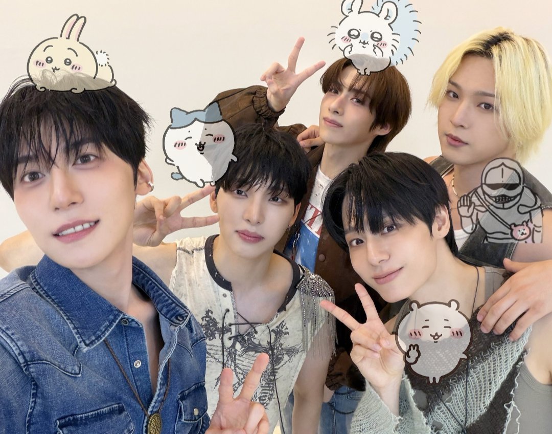 hana_omg_'s tweet photo. 概念

#ONEUS #ちいかわ  #chiikawa https://t.co/ao49cpbQpG