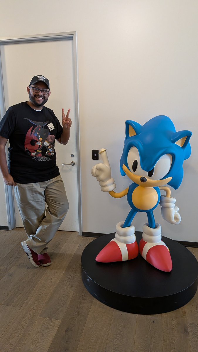 SuperSonic71087's tweet photo. It was a dream come true. I still can't believe it.
I had the opportunity to visit the @SEGA office today for something really cool that I will elaborate more about when the time is right.
Thank you so much for having me @sonic_hedgehog! 🦔 💙
#SEGACreator https://t.co/pLQJ3EecWh