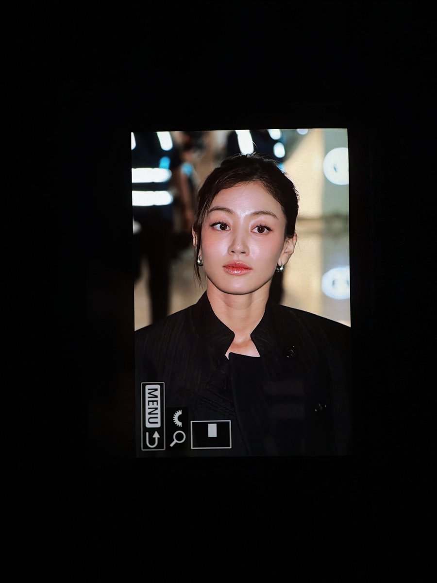 ChenXiao96423's tweet photo. 261001 ICN

JIHYO FOR PARIS FASHION WEEK

#ChristianLouboutinSS27xJIHYO
#JIHYO @LouboutinWorld 
#TWICE #트와이스 #トゥワイス #지효 #JIHYO #ジヒョ https://t.co/xOHmtGnduc