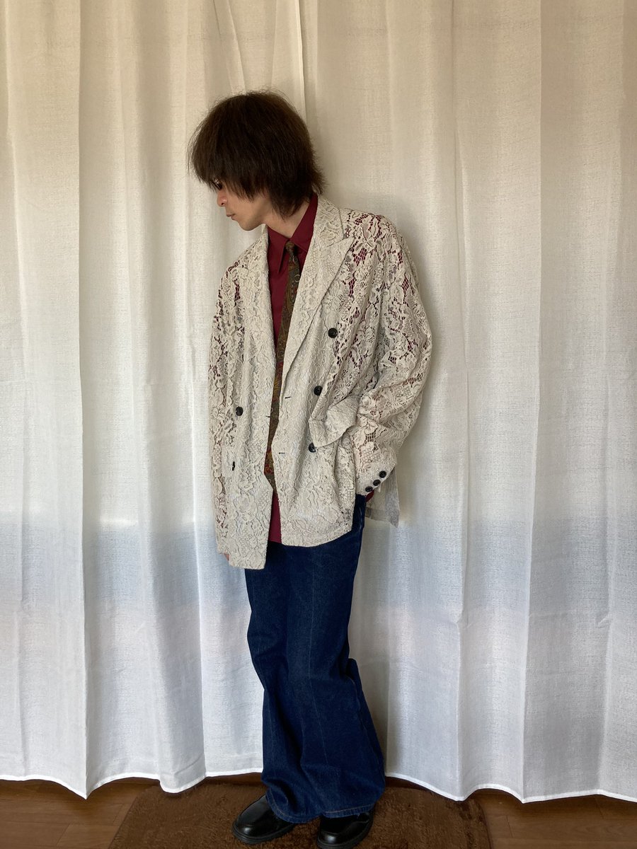 05z009_official's tweet photo. #本日のコーデ #今日��コーデ #全身コーデ #clel 
2026年10月1日
今月もよろしくお願いします🙇
気温高いけど風が心地よいので半袖シャツに、レースのテーラードジャケットで涼しげ！？

Instagram4枚投稿💁‍♀️
🔻
https://t.co/1GEd1eBz7V https://t.co/NaDSBji2ip