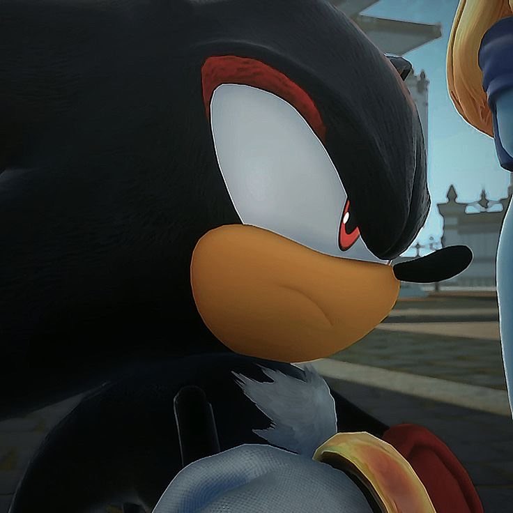 SON_0F_ADAM_'s tweet photo. “That version of Sonic… is unlike most I’ve seen.”

“The multiverse is indeed a strange thing.” https://t.co/FYKR3U5q9T