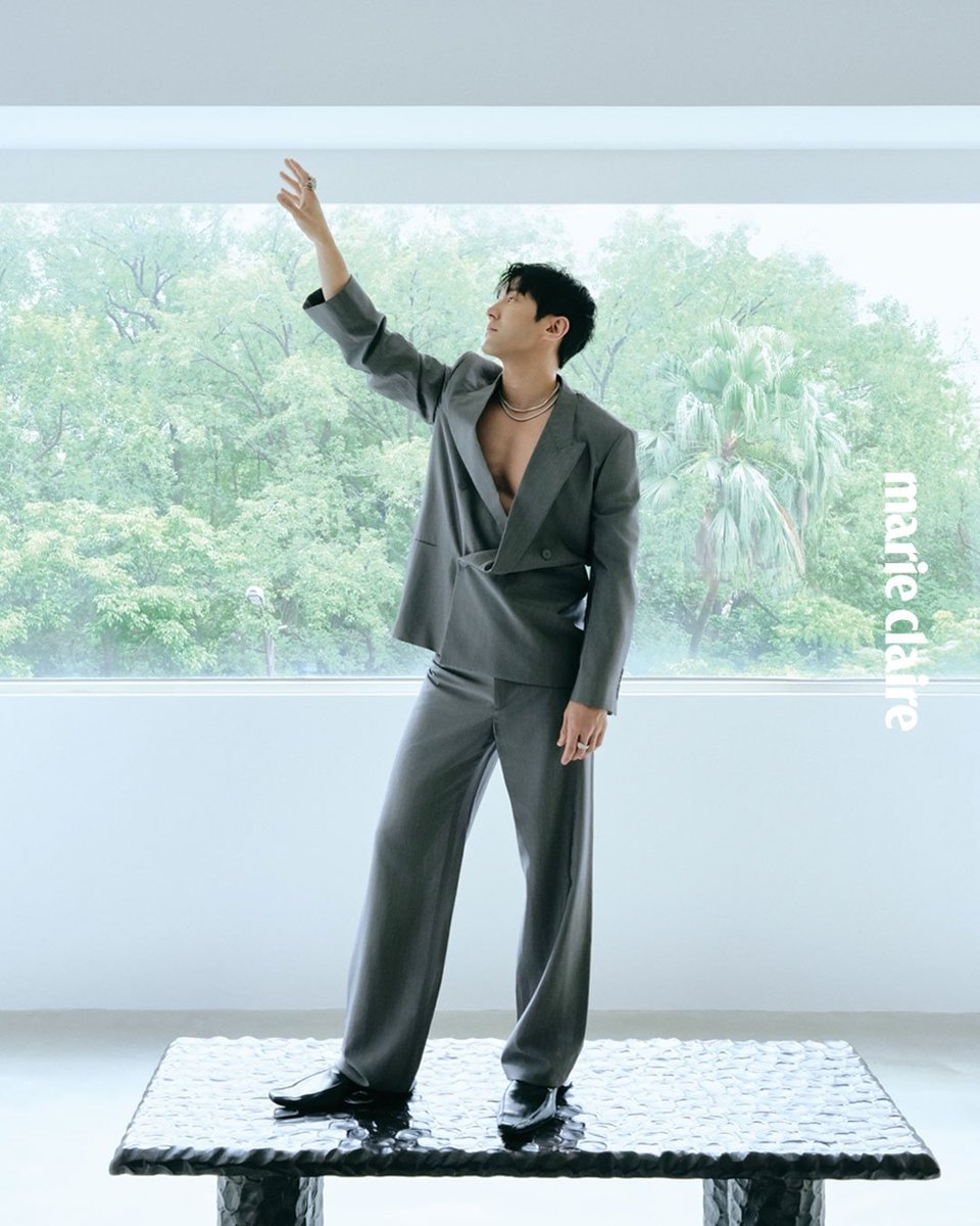 about_siwon's tweet photo. SIWON for Marie Claire Taiwan October 2026 Issue ✨️

#시원 #SIWON #최시원 #CHOISIWON 
@siwonchoi https://t.co/Nt6TwMwDbb