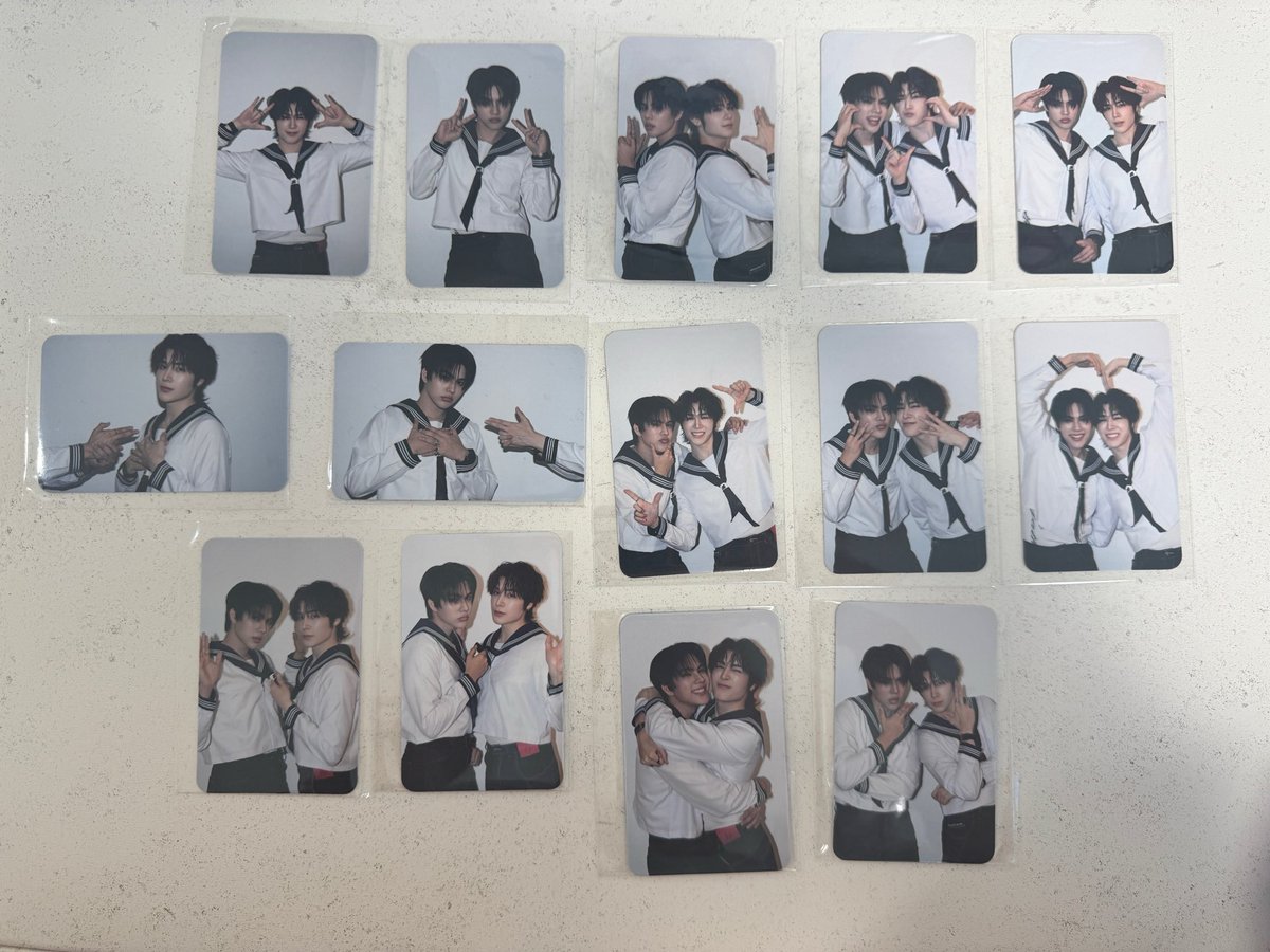 thongfa27's tweet photo. 나도 드디어 받았당!!!
텀블러도 포카도 넘 예쁨🥹🥹
포카 누락 된 줄 알았는데 겹쳐진 거였어서
14장도 모두 안전하게 도착!! 

히히 신 난다🌸🌸🌸 https://t.co/27e7CjnItu