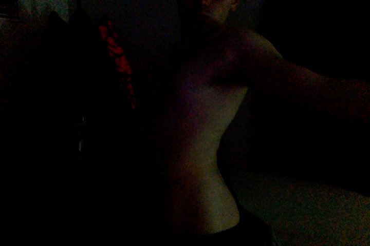 david2gbp's tweet photo. pop star in my bedroom like it’s 2007 https://t.co/uvp70mf3MI