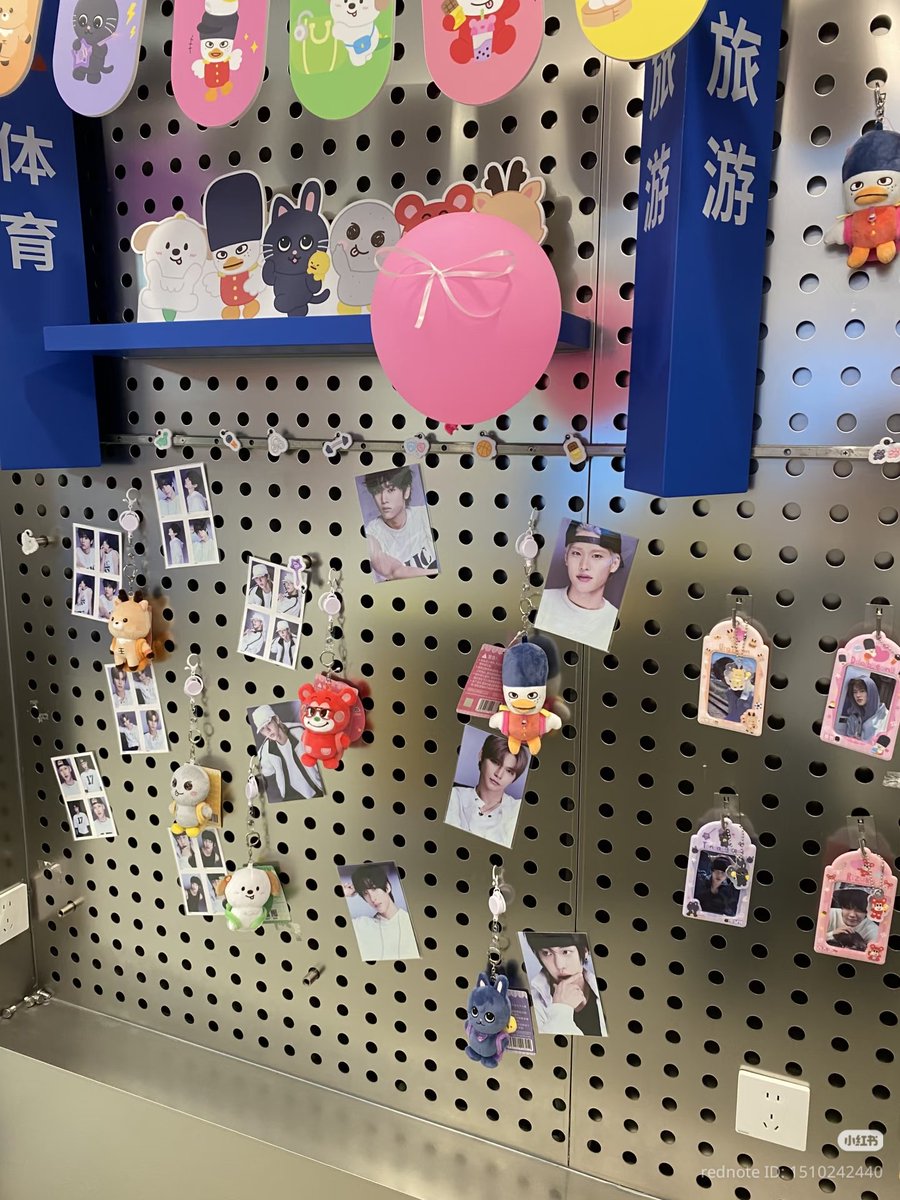 photocard_riize's tweet photo. 🎸⋆⭒˚｡⋆ RIIZE X SHANGHAI TRANSPORT CARD POPUP STORE
 
#라이즈 #쇼타로 #은석 #성찬 #원빈 #소희 #앤톤 https://t.co/o9D4YezGP3