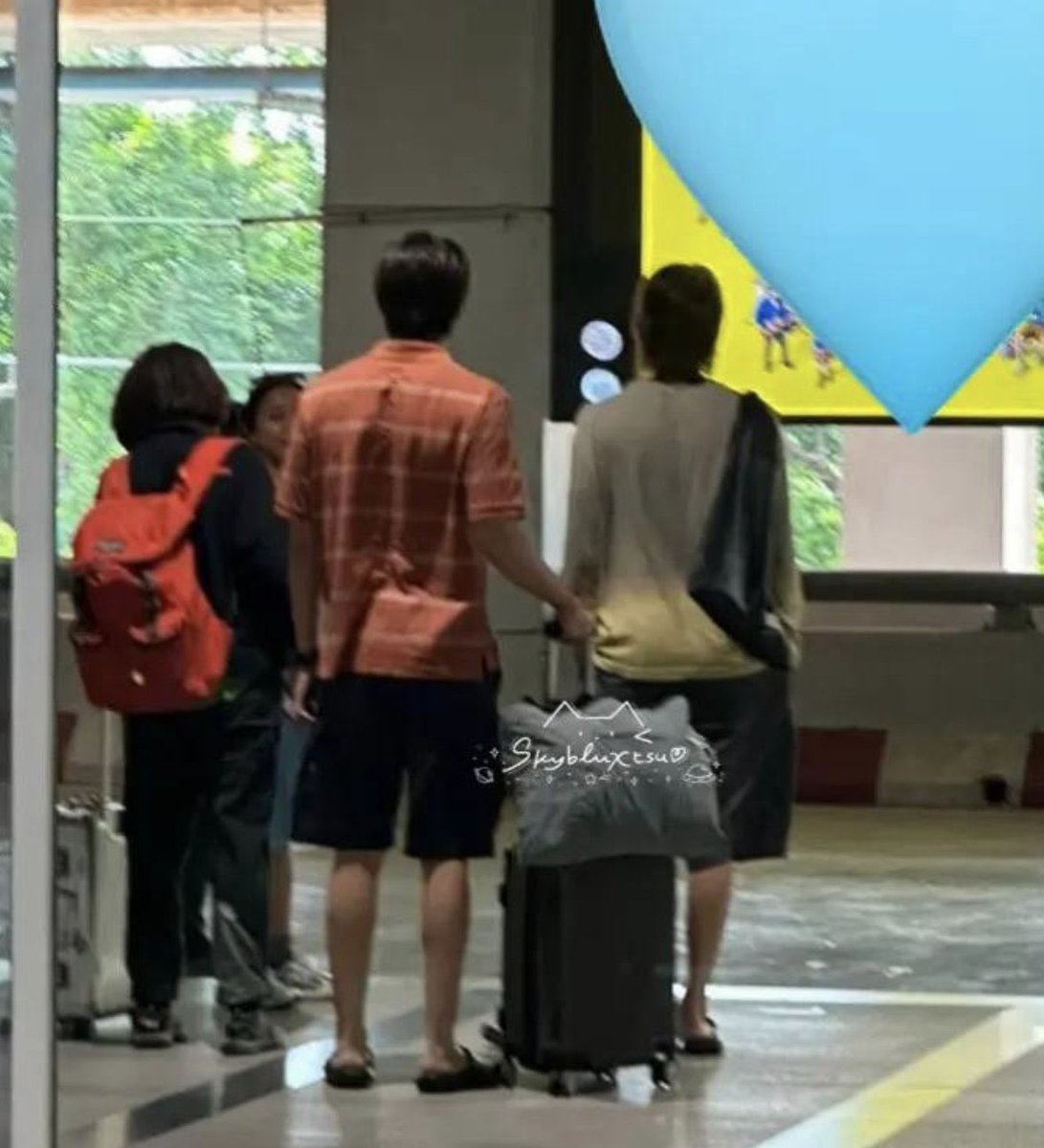 skinanaii's tweet photo. น้องมานินสวยน่ารักขนาดนี้ เป็นผมก็ยืนคุมครับพี่ เข้าใจพี่เมฆทุกอย่างครับ https://t.co/uHerNN2B0l