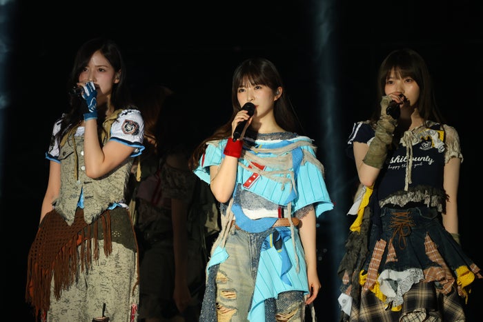 modelpress's tweet photo. 乃木坂46「42ndSG アンダーライブ」

⊿座長・小川彩のピアノ弾き語りで開幕
⊿鈴木佑捺の“ソーラン節”に会場沸く
⊿アンコール含む全30曲で観客魅了

✍🏼ライブレポート・セットリスト
https://t.co/BV2Yq9nojp

#乃木坂42ndSGアンダーライブDay2 https://t.co/WigqXzG9AK