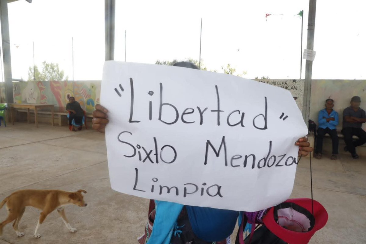 CNI_Mexico's tweet photo. MOVILIZACIÓN POR LA LIBERACIÓN DE SIXTO MENDOZA LIMPIA Y JESÚS PLÁCIDO GALINDO Y EL ALTO A LA GUERRA EN CONTRA DE NUESTROS PUEBLOS Y COMUNIDADES INDÍGENAS DEL CIPOG-EZ

https://t.co/UjhMveKwnP https://t.co/Gv7KqcCPn3