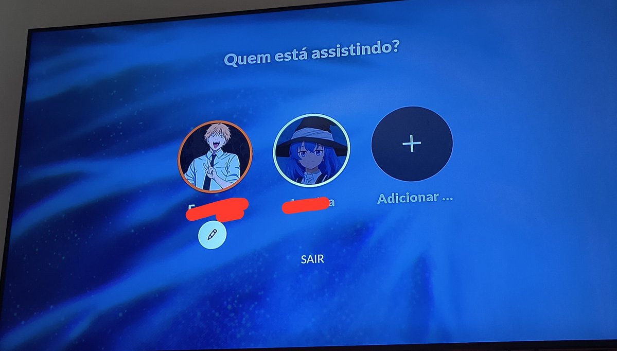 deceitfulmason's tweet photo. Abri a crunchyroll e olha a foto da minha mãe kkkkk https://t.co/Jl2WapSawJ