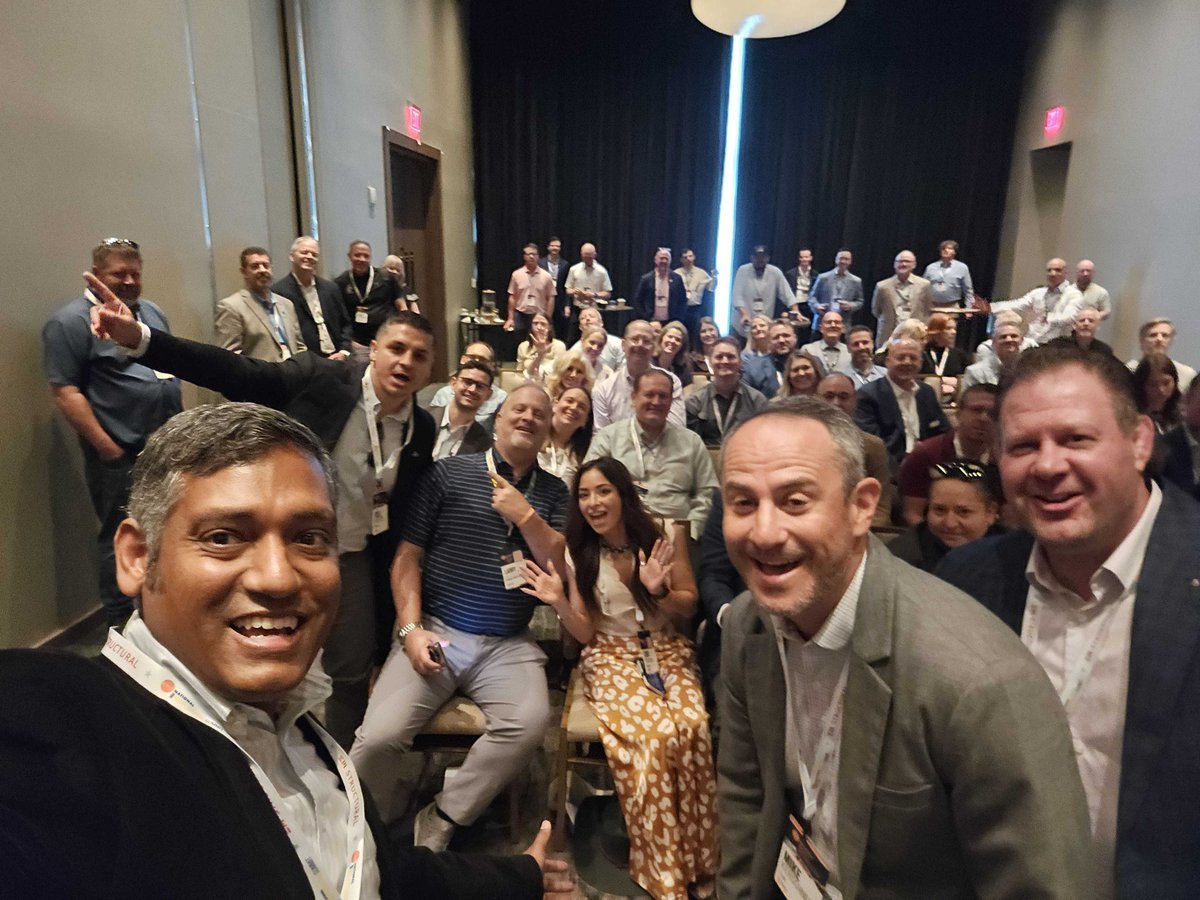 Informulate's tweet photo. Our CEO Rajiv Menon with our awesome client Joel Newton CEO of BidBuddy at the BUILT National Summit in Austin. Looks like they had a good time! https://t.co/8O5OFlgHuq