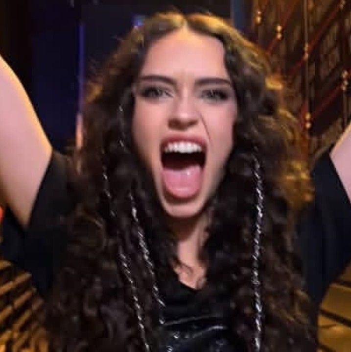 dailydanizini's tweet photo. Dani you deserve the world!
You caught my attention at first by being such a beautiful girl but your authenticity and your personality was what made me love you even more
Your smile could light up the whole world

#ProtectDani #DevotedToDaniela #DearDaniela https://t.co/leUYYAsl6t