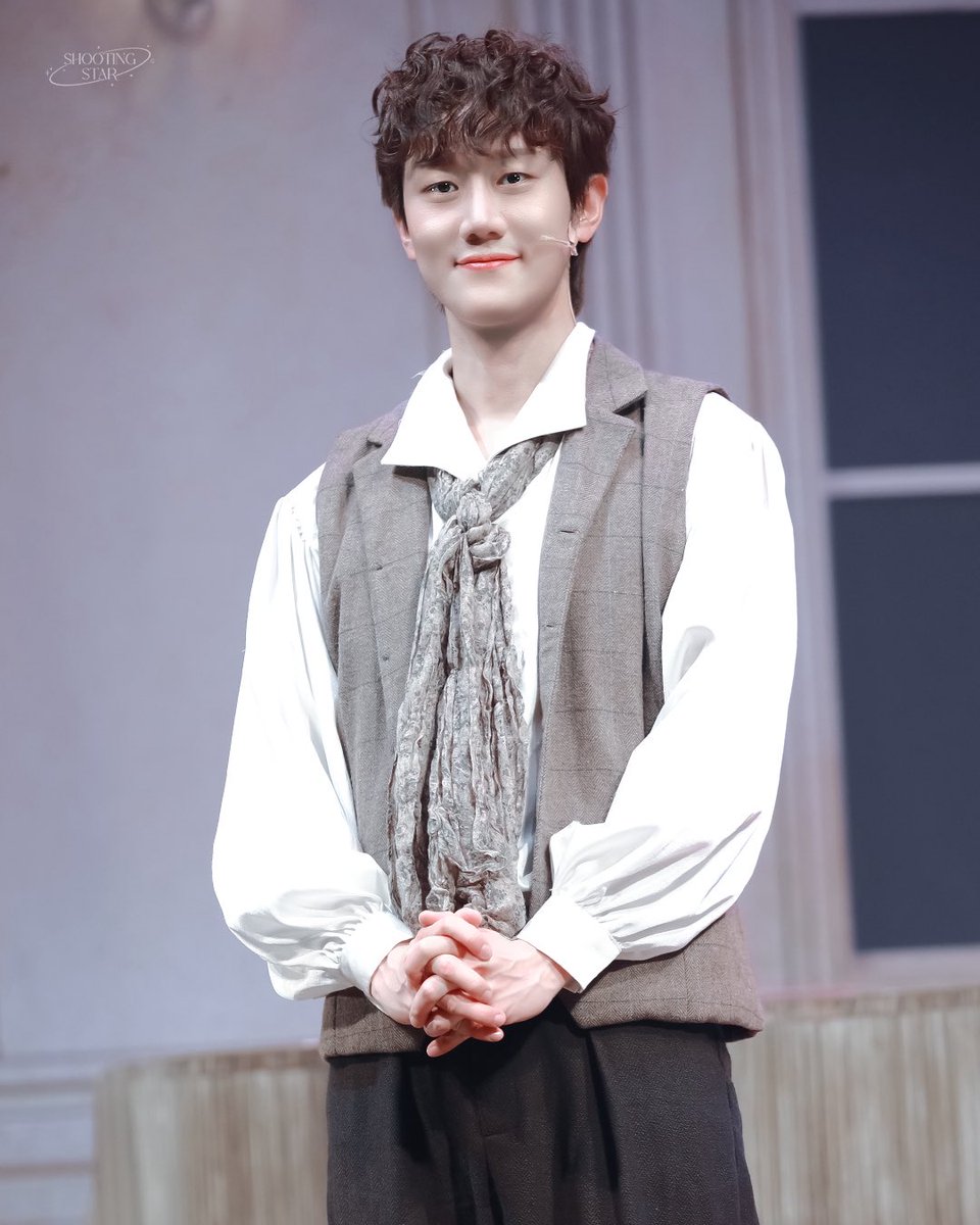 ststarcharl's tweet photo. 260920 브람스 밤공

막스 클링거 #김찰리 

안경을 박제할 수 있다는 사실이 너무 죠아 ദ്ദി(៸៸›ᴗ‹៸៸ ) https://t.co/eGG8FniHej