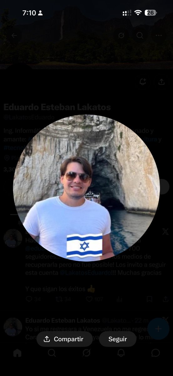 dumpalu19's tweet photo. @LakatosEduardo Mmgvo con esta pinta guarataro, petare, catia, 23 de enero creo que tendrías que pedir permiso al consejo comunal pa que te acepten esa cara de mmgvo no está fácil ni acá ccs ni en el doral https://t.co/AgzsMLSOci