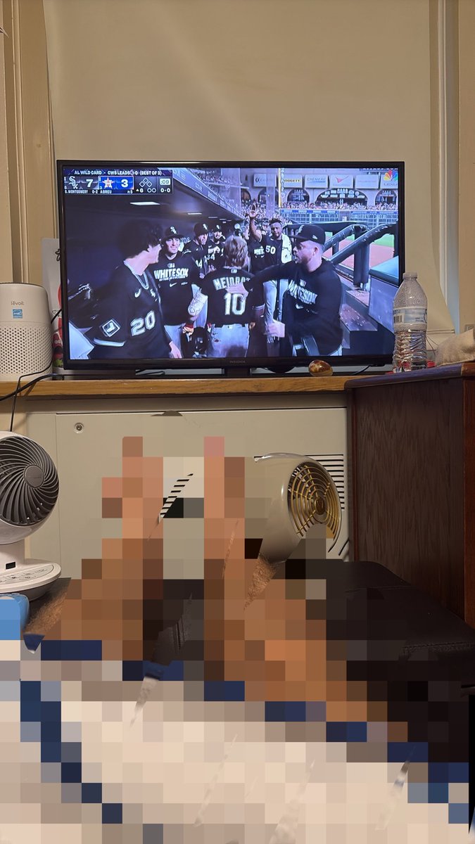 chasemeidroth's tweet photo. Chase “Big Cock” Meidroth just simply being him. Don’t stop believing!!! #cubshatewatch #padresml #soxws2026 #meidrothhavemykids https://t.co/oJRP1WryqE