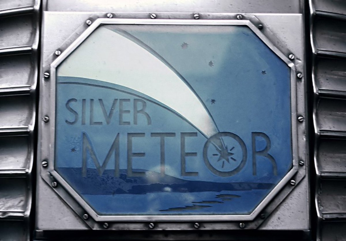 SantaFeAlways's tweet photo. Silver Meteor Drumhead
Location not on file
May 1971

Roger Puta Collection 
Description by Marty Bernard
Public Domain 🇺🇸 https://t.co/0LafGAtXkt