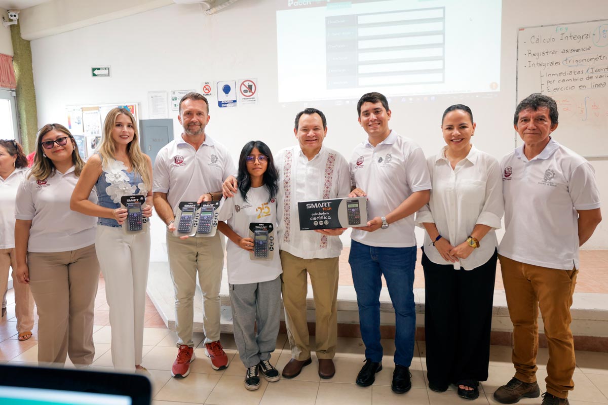 RVozdeMujer's tweet photo. Renacimiento Maya entrega herramientas al Tecnológico de Progreso para impulsar la innovación y reducir el rezago educativo - https://t.co/swrbdPJBds https://t.co/7yroHciCDo