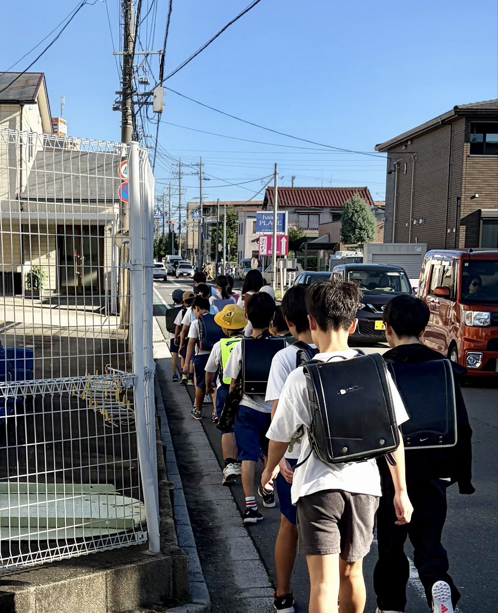 emo4815's tweet photo. 本日より10月。31℃まで気温が上がります。本日は桑名市議会本会議最終日。 https://t.co/korzJu2ZNe