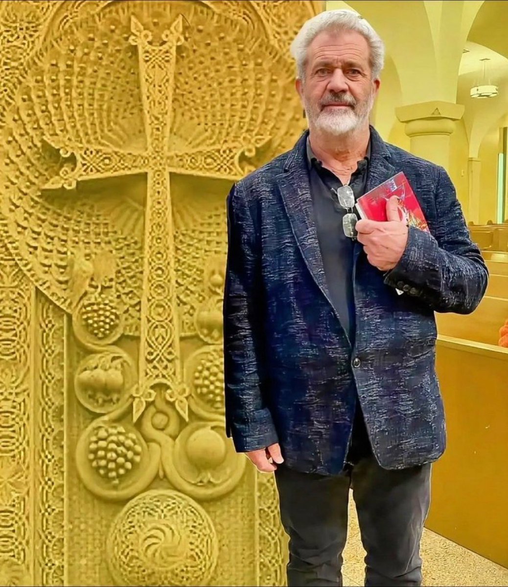 1MelGibsonQ's tweet photo. Happy Sunday, everyone. May God bless you and your loved ones with peace, strength, and a heart full of hope. Keep faith and stay grateful. 🙏❤️
Christ is King ✝️🙏 https://t.co/oxSH1v8Z2p