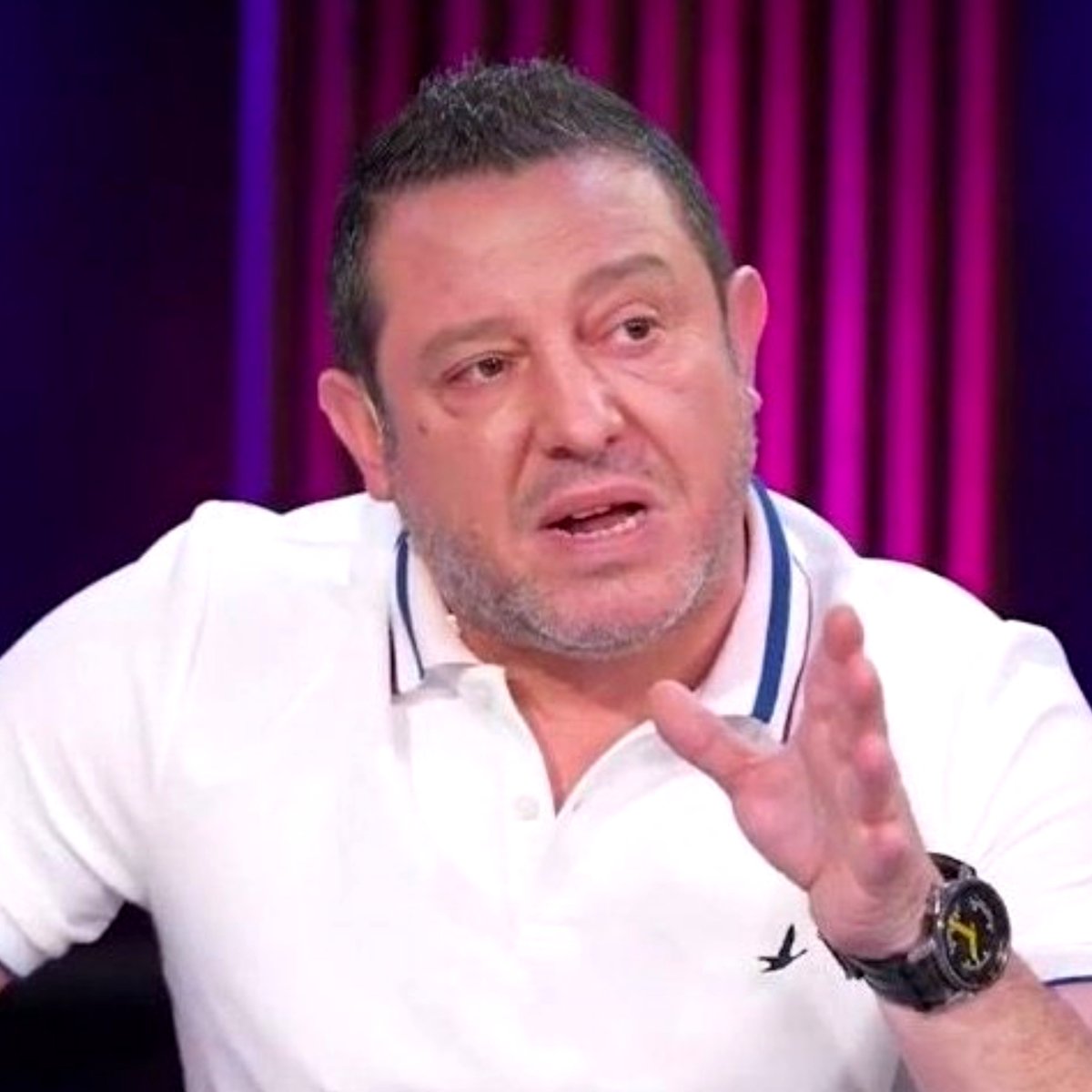 nexustransfer's tweet photo. Nihat Kahveci: "Hocalığın ile pırtsın. Yorumculuk ile tırtsın.

Hiçbir şey olmaz senden Sergen..." https://t.co/0fESQtjzOC