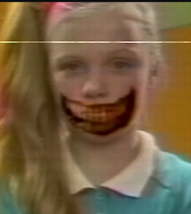 1006sbiggestfan's tweet photo. Don't think anyone caught this, but The Prototype's face was also foreshadowed like this in the wrongside outimals commercial. https://t.co/JpLbwOooBq